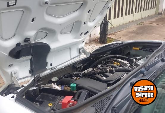 Utilitarios - Renault Kangoo 2016 GNC 160000Km - En Venta