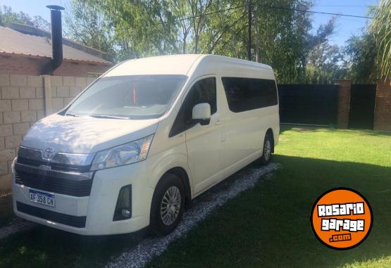 Utilitarios - Toyota Hiace 2022 Diesel 25000Km - En Venta