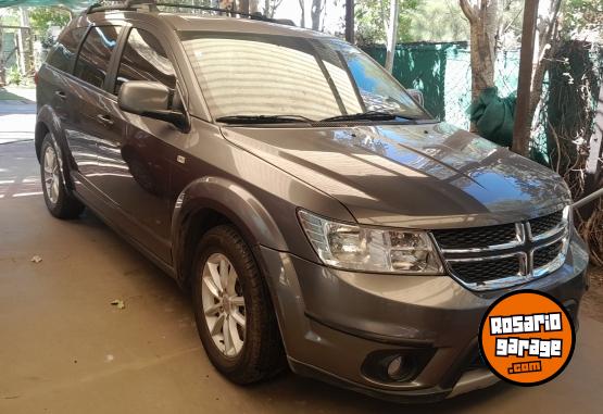 Camionetas - Dodge Journey 2013 Nafta 103000Km - En Venta