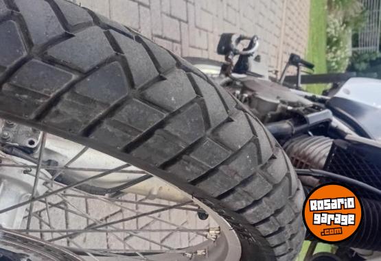 Motos - Honda Tornado 2011 Nafta 45000Km - En Venta