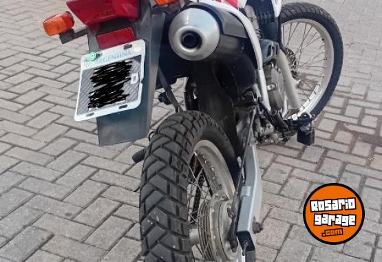 Motos - Honda Tornado 2011 Nafta 45000Km - En Venta