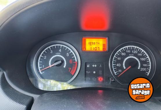 Autos - Renault Sandero Get Up 16 v 2010 Nafta 184000Km - En Venta