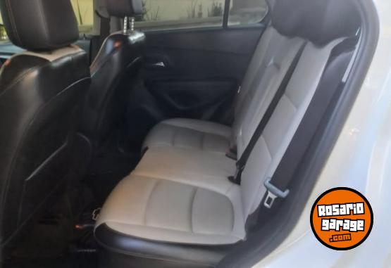 Autos - Chevrolet TRACKER AWD LTZ+ 4X4 2017 Nafta 109000Km - En Venta