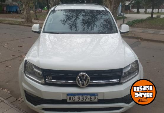 Camionetas - Volkswagen AMAROK DC V6 CONFORT 3.0L 2018 Diesel 133000Km - En Venta