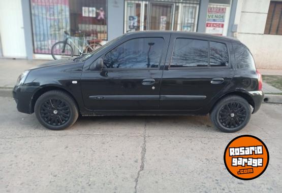 Autos - Renault Clio Pack 2 plus 1.2 2010 Nafta 240000Km - En Venta