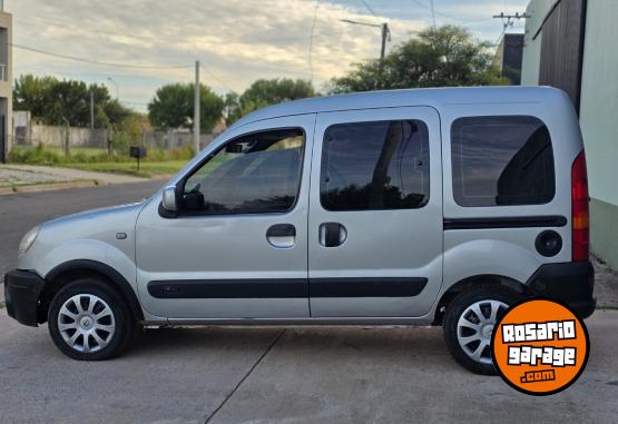 Utilitarios - Renault Kangoo Authentique 2013 GNC 307000Km - En Venta