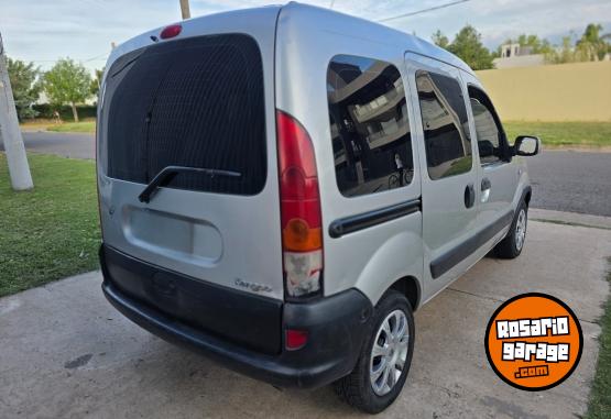 Utilitarios - Renault Kangoo Authentique 2013 GNC 307000Km - En Venta