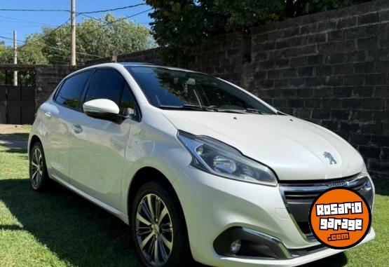 Autos - Peugeot Allure 1.6 2017 Nafta 98000Km - En Venta