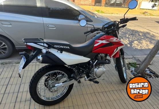 Motos - Honda XR 2022 Nafta 3800Km - En Venta