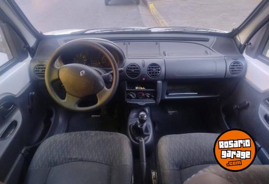 Utilitarios - Renault Kangoo 2014 Nafta 10000Km - En Venta