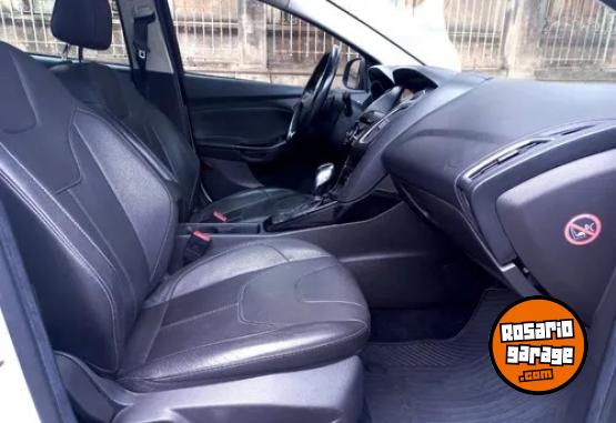 Autos - Ford FOCUS 3 TITANIUM 2016 Nafta 78500Km - En Venta