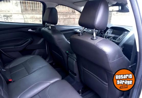 Autos - Ford FOCUS 3 TITANIUM 2016 Nafta 78500Km - En Venta