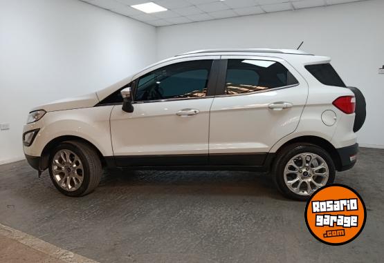Autos - Ford ECOSPORT 1,5L TITANIUM 5P 2020 Nafta 47314Km - En Venta