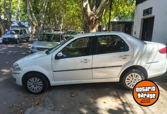 Autos - Fiat Siena attractive 2012 GNC 193000Km - En Venta