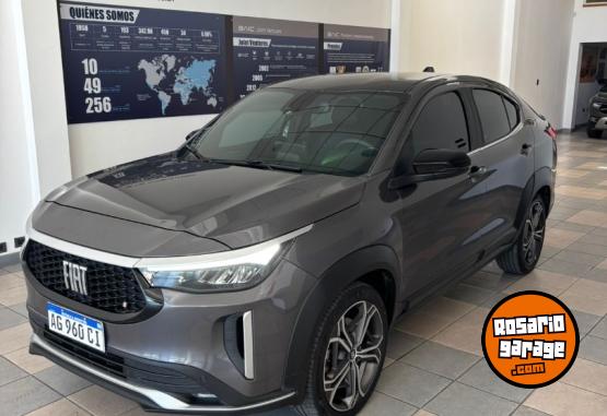 Autos - Fiat FASTBACK TURBO 270 2024 Nafta 33000Km - En Venta