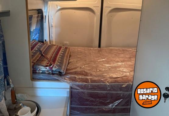 Utilitarios - Ford Transit 2022 Nafta 5000Km - En Venta