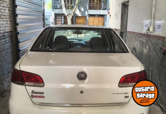 Autos - Fiat Siena attractive 2012 GNC 193000Km - En Venta