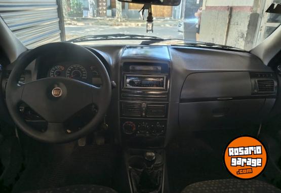 Autos - Fiat Siena attractive 2012 GNC 193000Km - En Venta