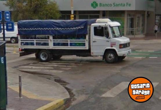 Camiones y Gr�as - Mercedes 710 94 .. Titular. Muy Cuidado. ( Trabajando). - En Venta