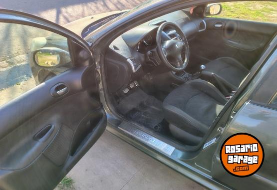 Autos - Peugeot 207 xt premium 2010 Nafta 165000Km - En Venta