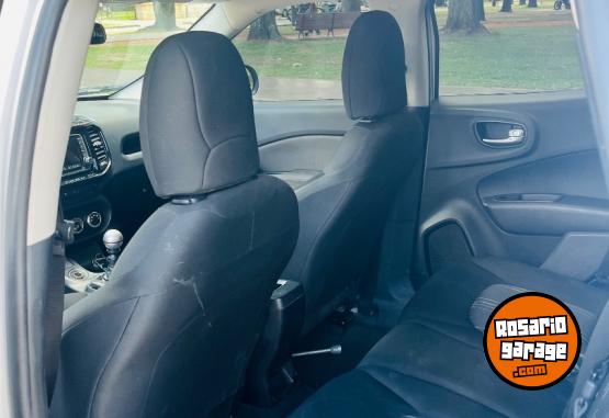 Camionetas - Fiat Toro freedom 2.0 di�sel 2017 Diesel 140000Km - En Venta