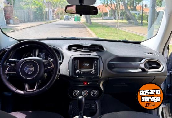 Camionetas - Jeep Renegade 2017 Nafta 110000Km - En Venta