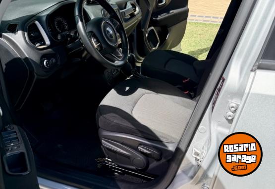 Camionetas - Jeep Renegade 2017 Nafta 110000Km - En Venta