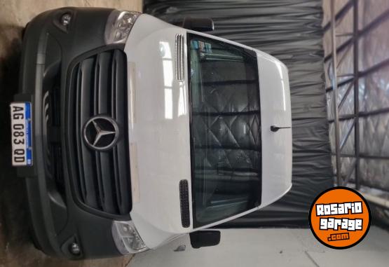 Utilitarios - Mercedes Benz Sprinter 2023 Diesel 40500Km - En Venta