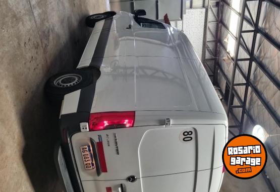 Utilitarios - Mercedes Benz Sprinter 2023 Diesel 40500Km - En Venta