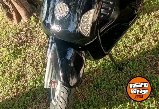 Motos - Motomel Strato 2014 Nafta 8700Km - En Venta
