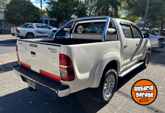 Camionetas - Toyota Hilux 2014 Diesel 195000Km - En Venta