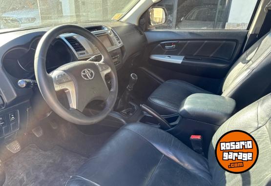 Camionetas - Toyota Hilux 2014 Diesel 195000Km - En Venta