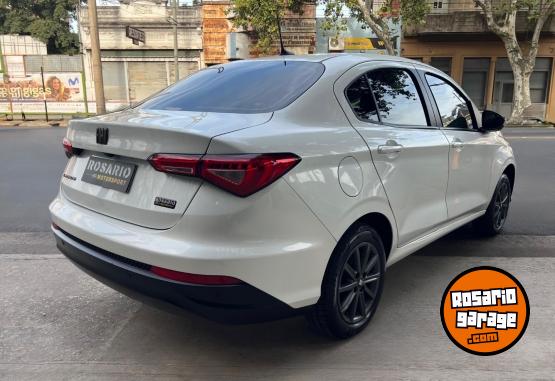 Autos - Fiat Cronos 2024 Nafta 30000Km - En Venta