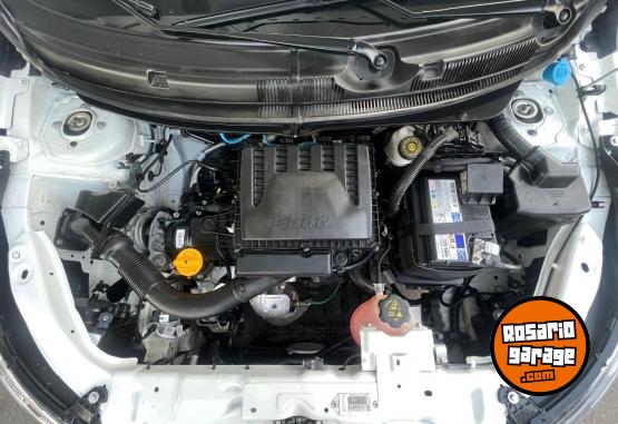 Autos - Fiat Cronos 2024 Nafta 30000Km - En Venta