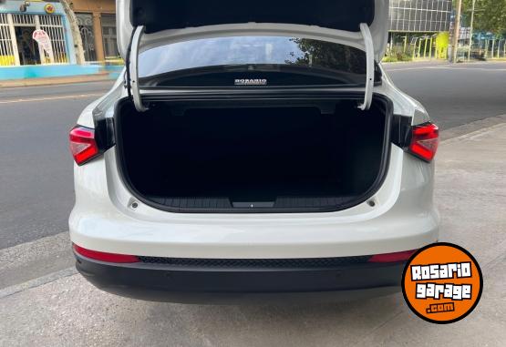 Autos - Fiat Cronos 2024 Nafta 30000Km - En Venta