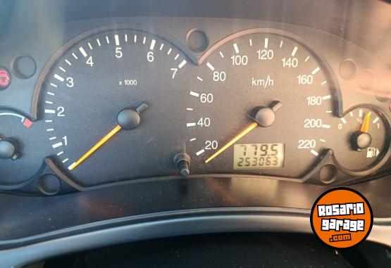 Autos - Ford Ford Focus ambiente 5p 2008 Nafta 253063Km - En Venta
