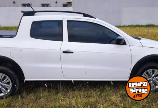 Autos - Volkswagen SAVEIRO 2023 Nafta 170000Km - En Venta