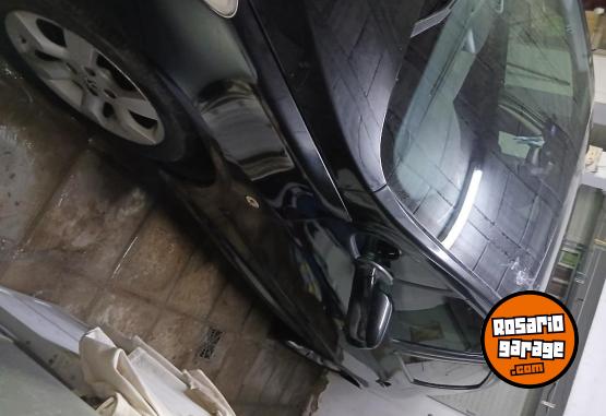 Autos - Peugeot 307 Berlina 2011 Nafta 148000Km - En Venta