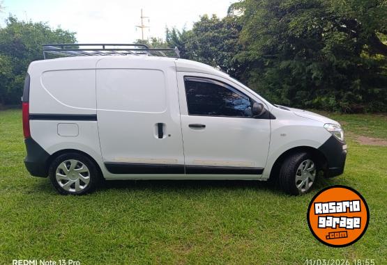 Utilitarios - Renault Kangoo furg�n 1.6 2022 GNC 180000Km - En Venta