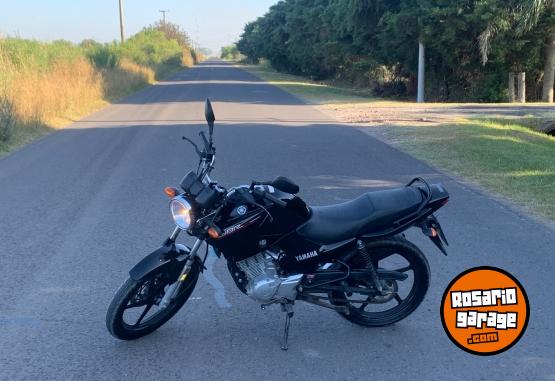 Motos - Yamaha Ybr 125 ed 2023 Nafta 15000Km - En Venta