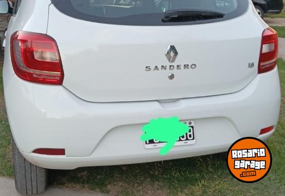 Autos - Renault Sandero 2015 Nafta 62000Km - En Venta