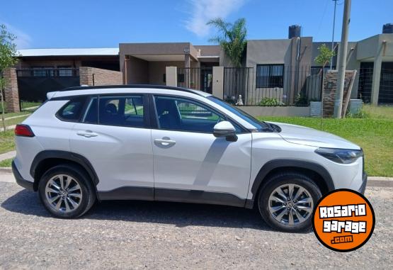 Autos - Toyota Corolla  Cross XLI 2022 Nafta 120000Km - En Venta