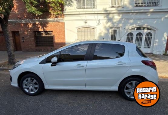 Autos - Peugeot 308 allure 2017 Nafta 98000Km - En Venta