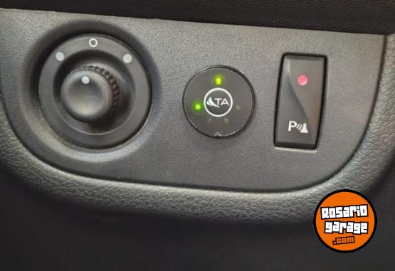 Autos - Renault Stepway Priviliege 2017 GNC 77000Km - En Venta