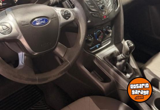 Autos - Ford Focus 2013 Nafta 130000Km - En Venta