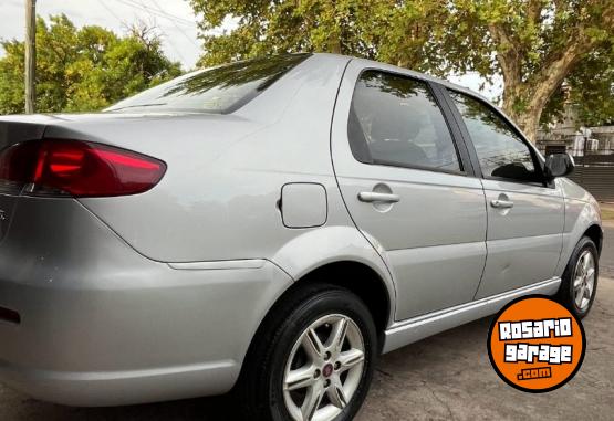 Autos - Fiat SIENA 1.4 2017 GNC 143500Km - En Venta