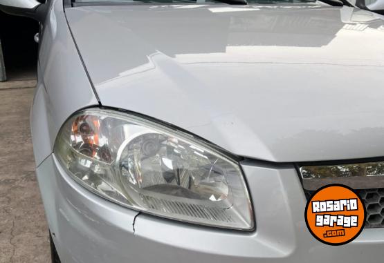 Autos - Fiat SIENA 1.4 2017 GNC 143500Km - En Venta