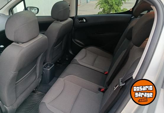 Autos - Peugeot 308 Allure 2015 Nafta 140000Km - En Venta