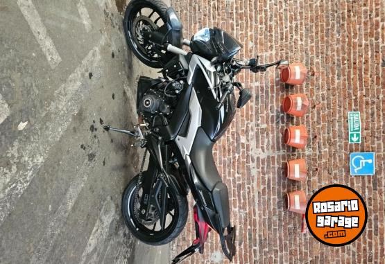 Motos - Bajaj Dominar 250 2024 Nafta 11000Km - En Venta