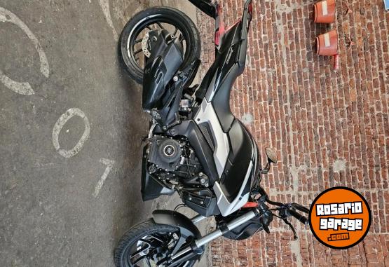 Motos - Bajaj Dominar 250 2024 Nafta 11000Km - En Venta